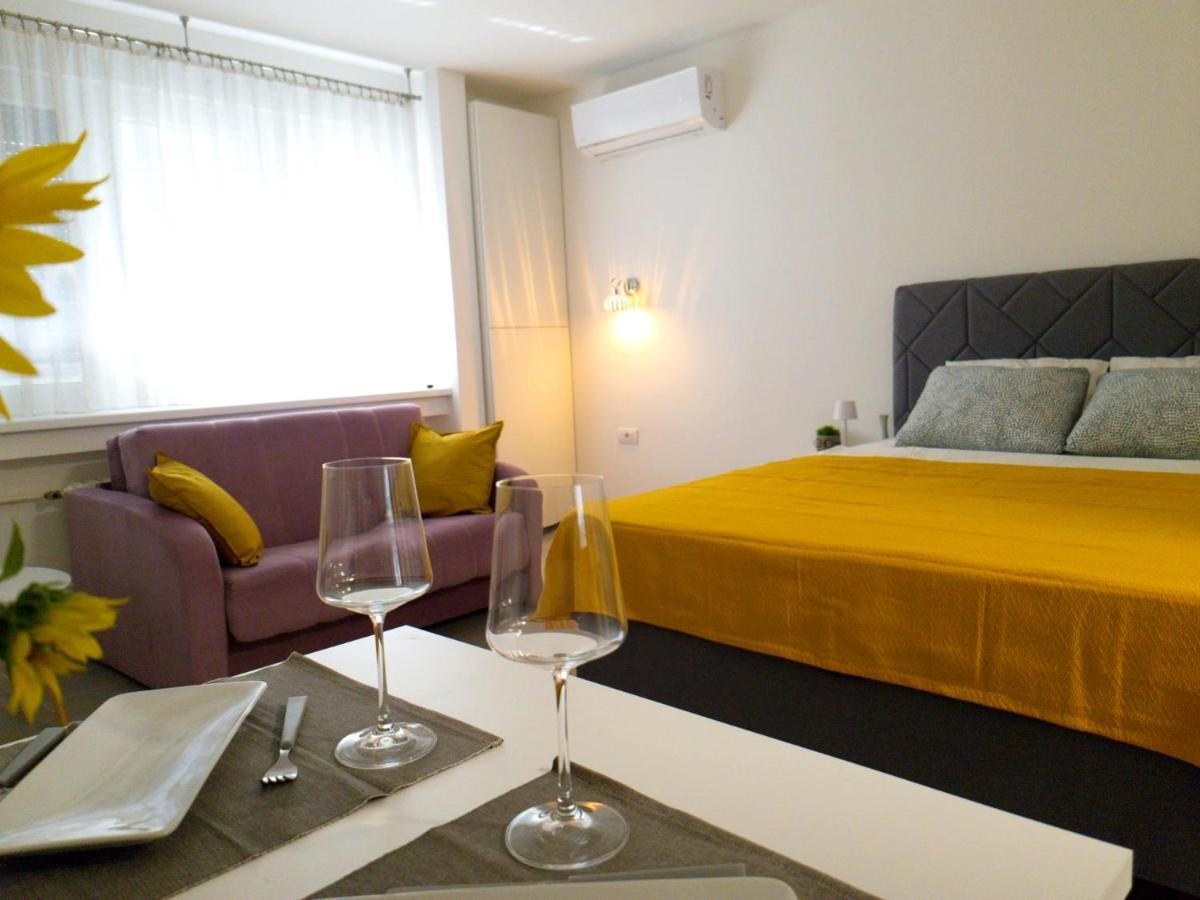 Ferienwohnung Casa Bella - Vracar Belgrad Exterior foto